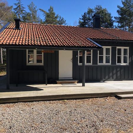 Haellestrand Cottage -Sillen Strömstad Esterno foto