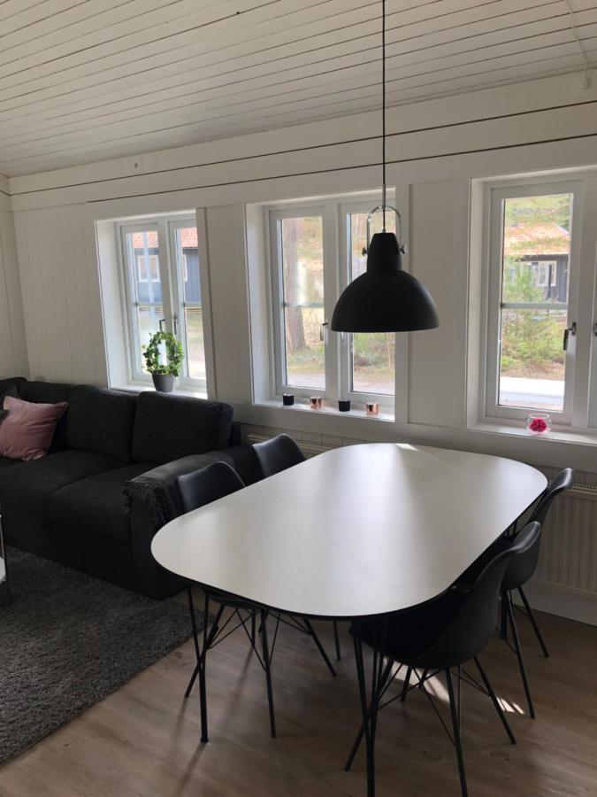 Haellestrand Cottage -Sillen Strömstad Esterno foto