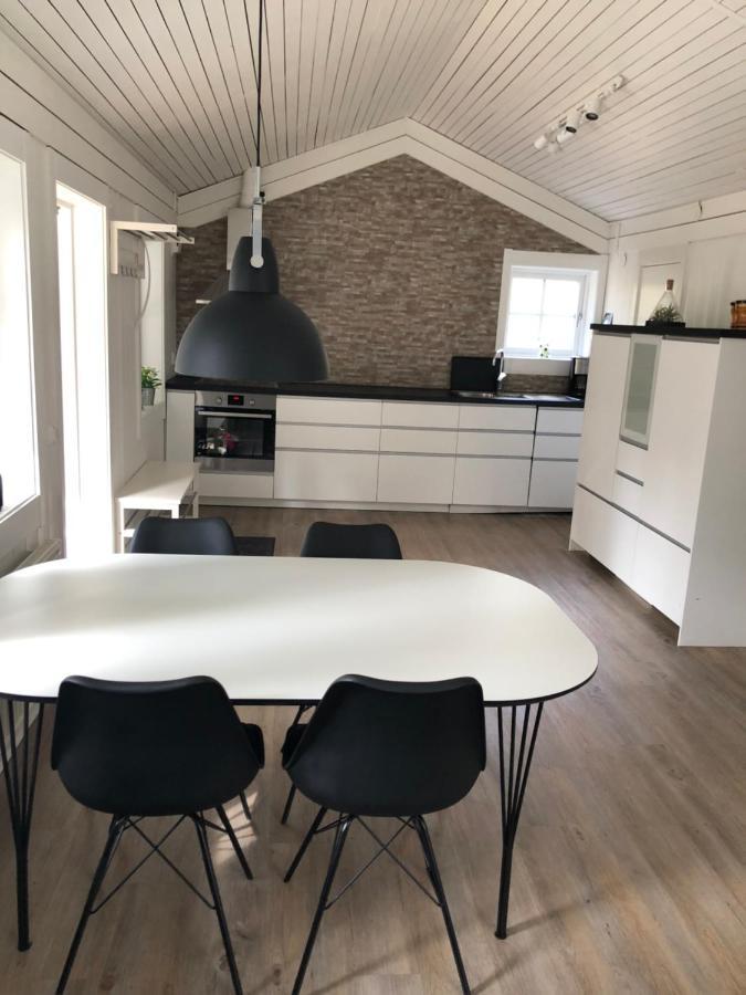 Haellestrand Cottage -Sillen Strömstad Esterno foto