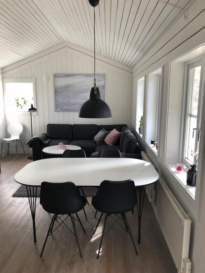 Haellestrand Cottage -Sillen Strömstad Esterno foto